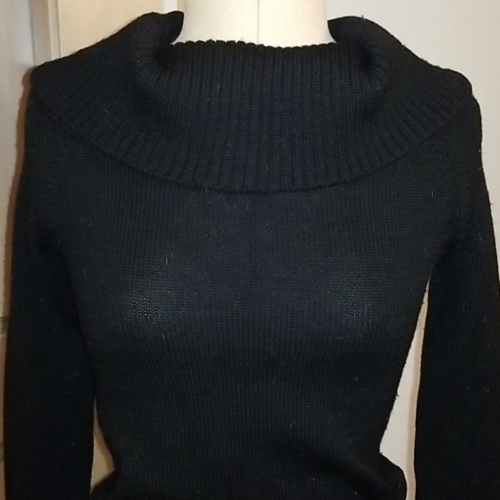 BCBG Max Azria 100% Wool Black Boatneck Sweater